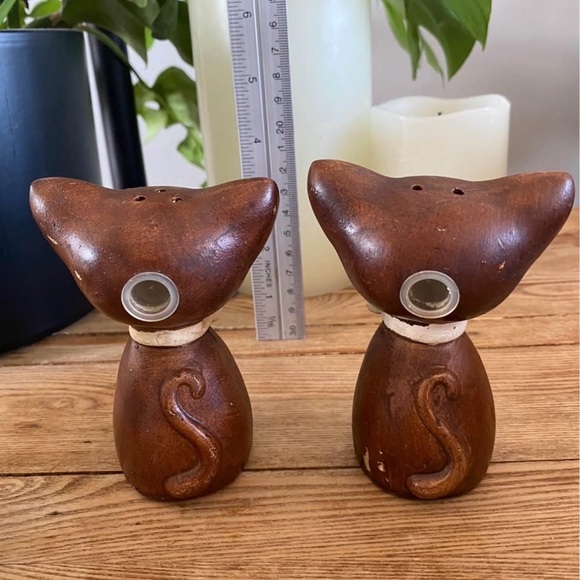 Set of 2 Lego Japan Winking Cat Salt and Pepper Shakers - Picture 3 of 5